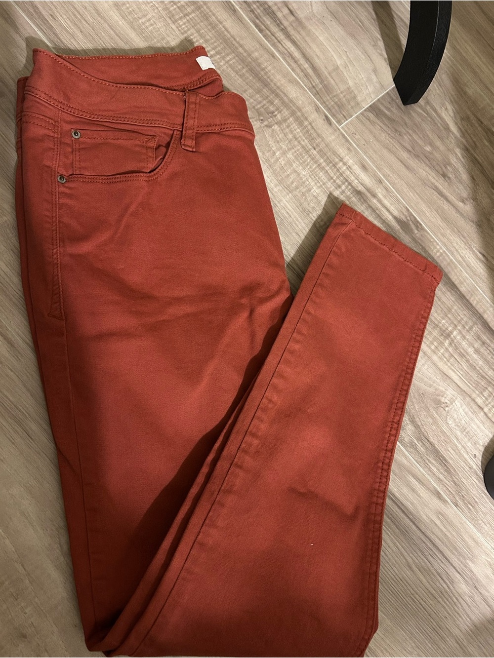 Kensie Women's Rust-Red Skinny Jeans